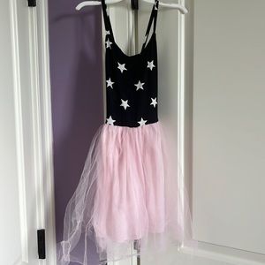 Pixie Lane size 5. Girls dress. Non smoking. No pets.